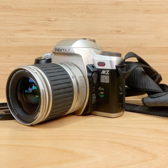 Pentax MZ-6 35mm slr Film Camera, w/ SMS Pentax FAJ 28-80mm Lens, Made in Japan - Picture 1 of 9